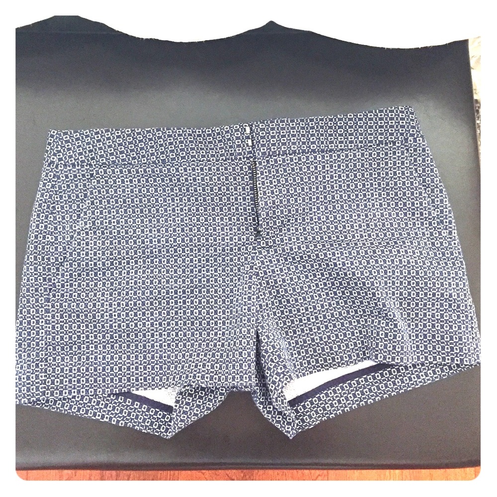 Joie structured shorts